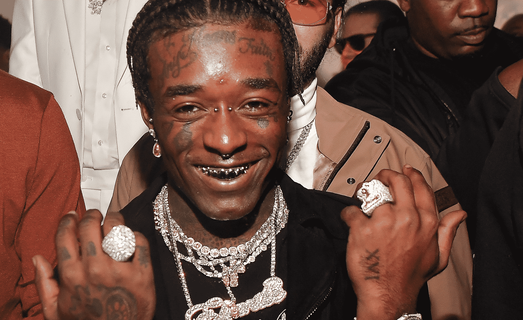 Lil Uzi Got A $24 Million Diamond Pierced To His Forehead And Twitter Has  Thoughts