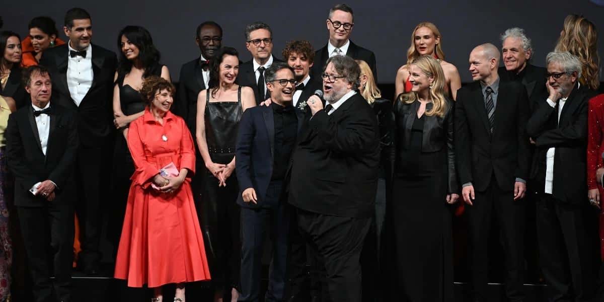 Guillermo del Toro and Gael García Bernal Sang Ranchera Together at Cannes