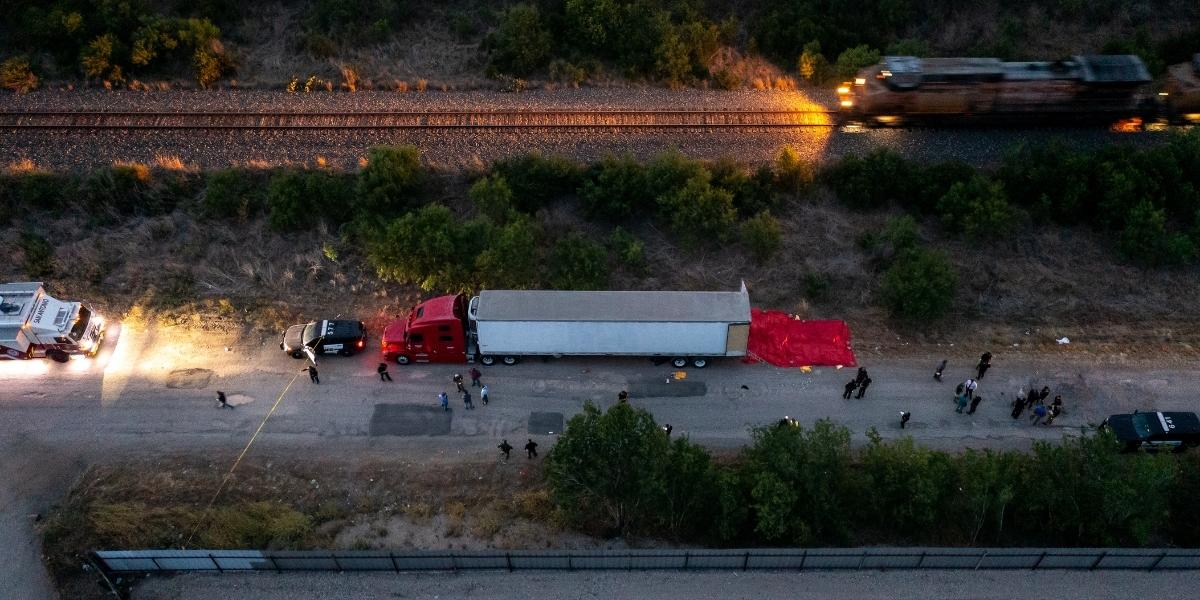 46 Migrants Were Found Dead In the Back of a Tractor-Trailer