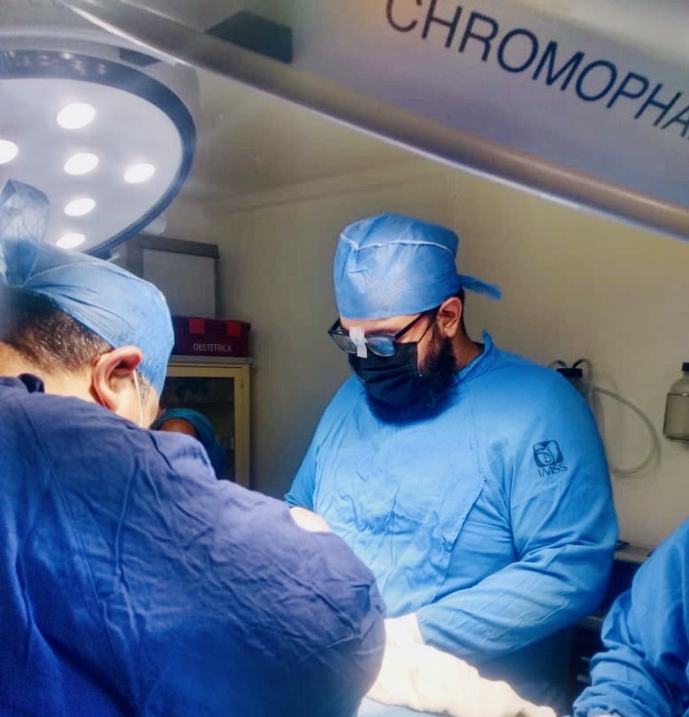 Mexican surgeon Dr. Paul Sebastian Juarez Velasquez operating at the hospital.