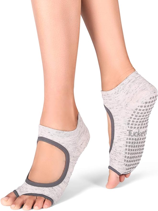 Gray Tucketts toeless grip socks for yoga.