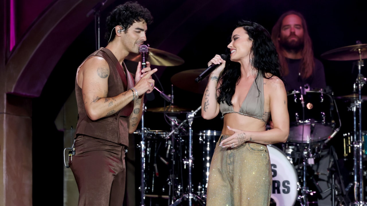 Demi Lovato and Joe Jonas Just Reunited To Perform ‘Camp Rock’ Hits and No One Was Emotionally Prepared