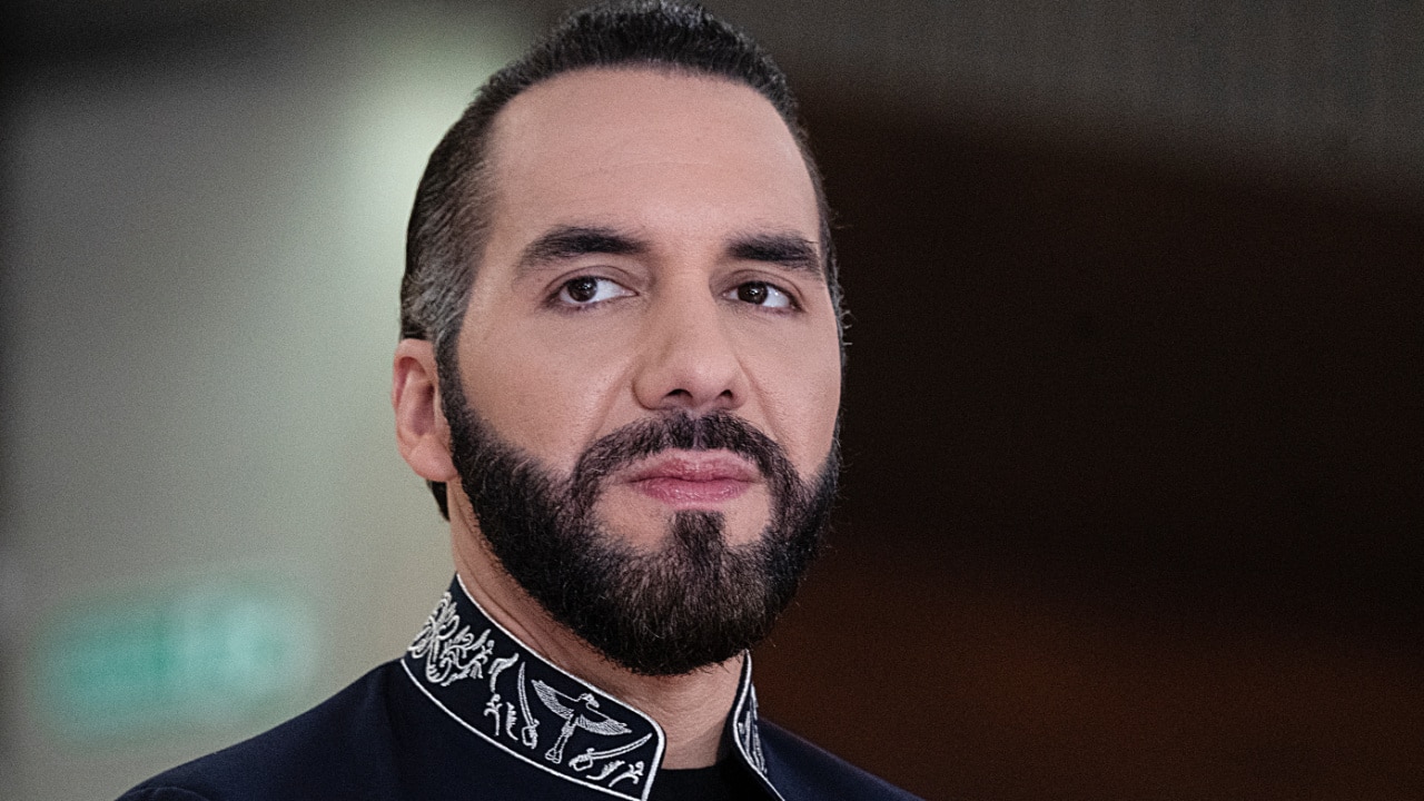 El Salvador Announces New Public School Rules Include Dress Codes and Haircut Guidelines — And People Have Thoughts