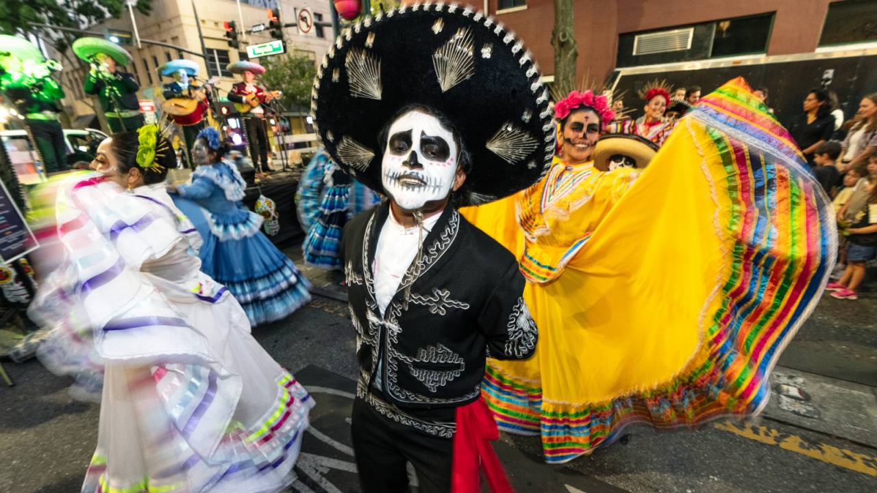 How Chicano Artists Turned Día de los Muertos Into a US Movement That Redefined Identity