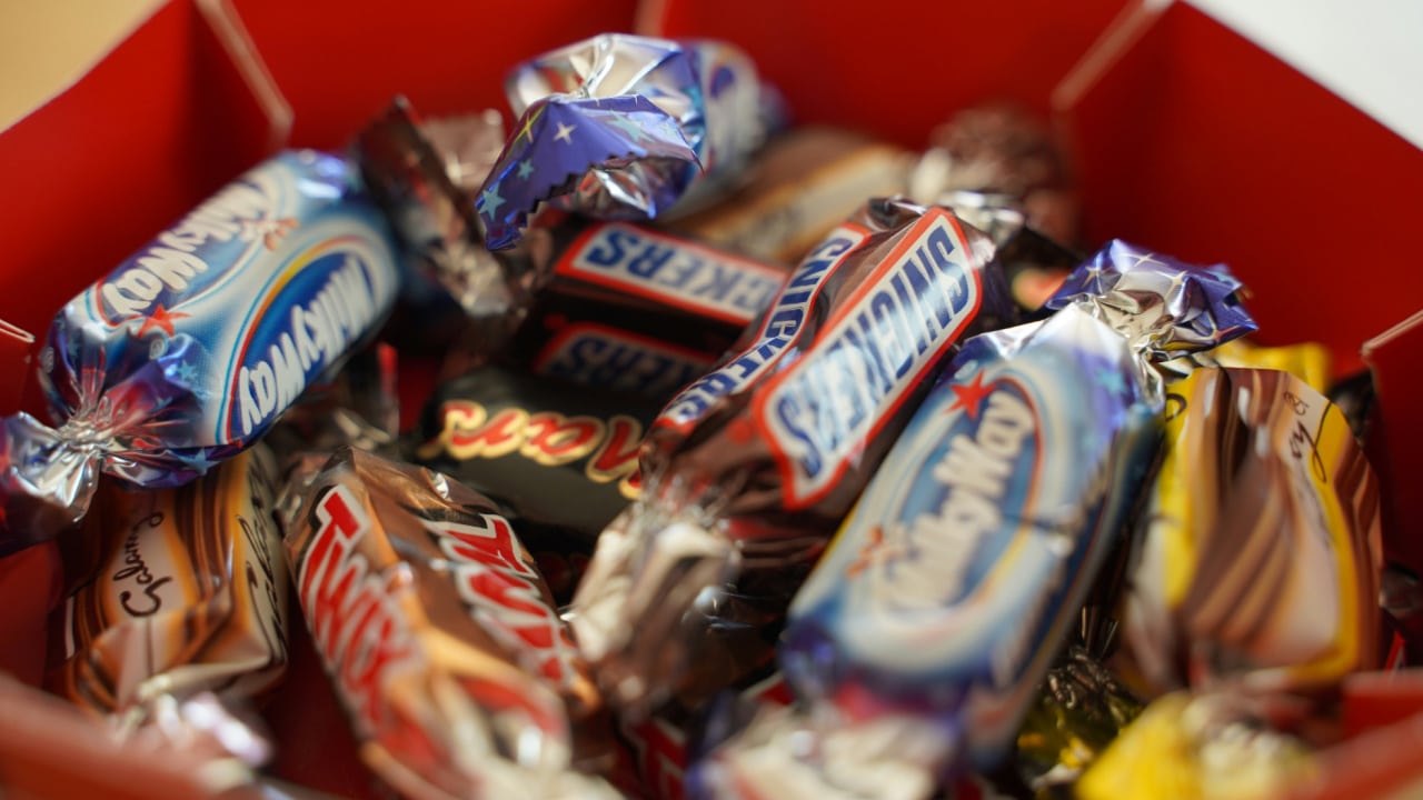 Halloween Candy Poisoning May Be Fake But These Stories Are Seriously Creepy