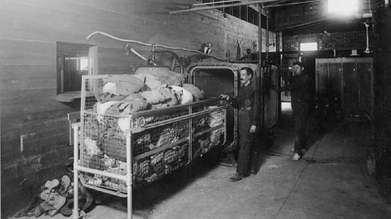 The 1917 Bath Riots: When a Teen Latina Said 'Absolutely Not' to Forced Border Baths for Mexican Workers