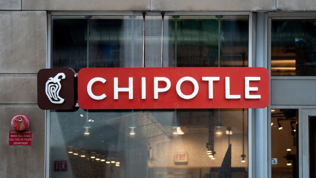 The Chipotle Opening in Mexico Is Also a Test of Who Gets to Own a Food Culture
