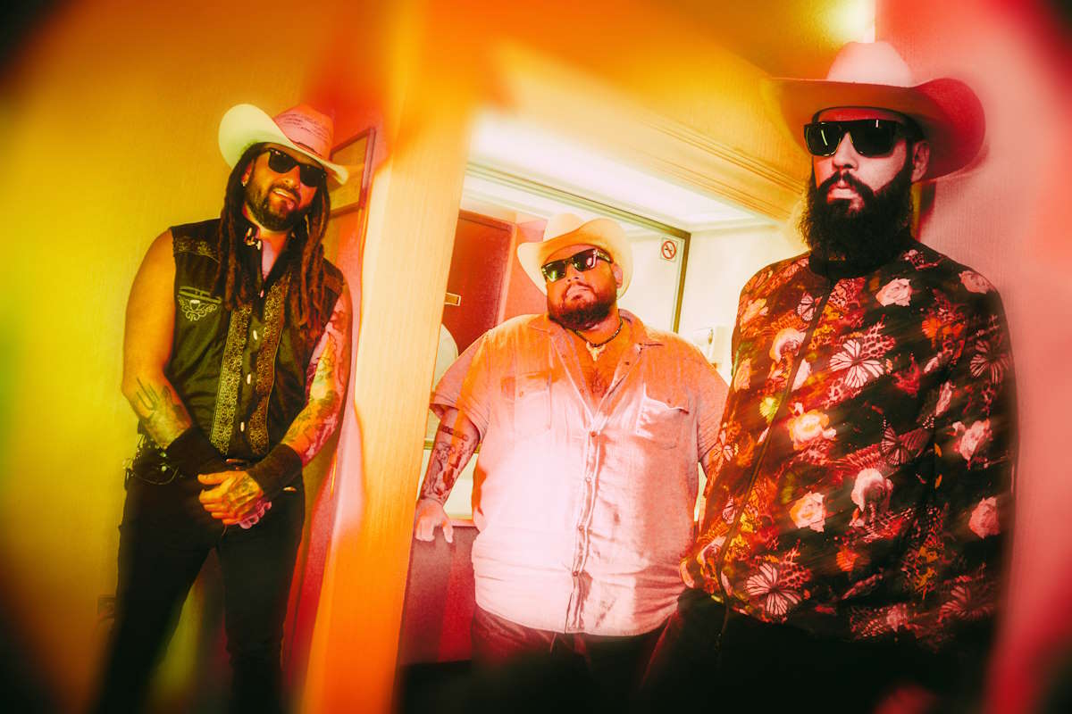 What Happens When Rock Marries Norteño? Ask Nunca Jamás