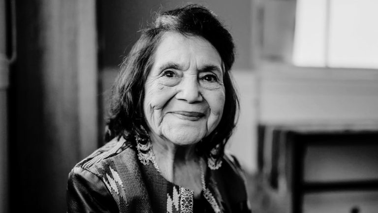 Farewell, Dolores Huerta: The Fearless Woman Who Taught Generations to Believe “Sí, Se Puede”